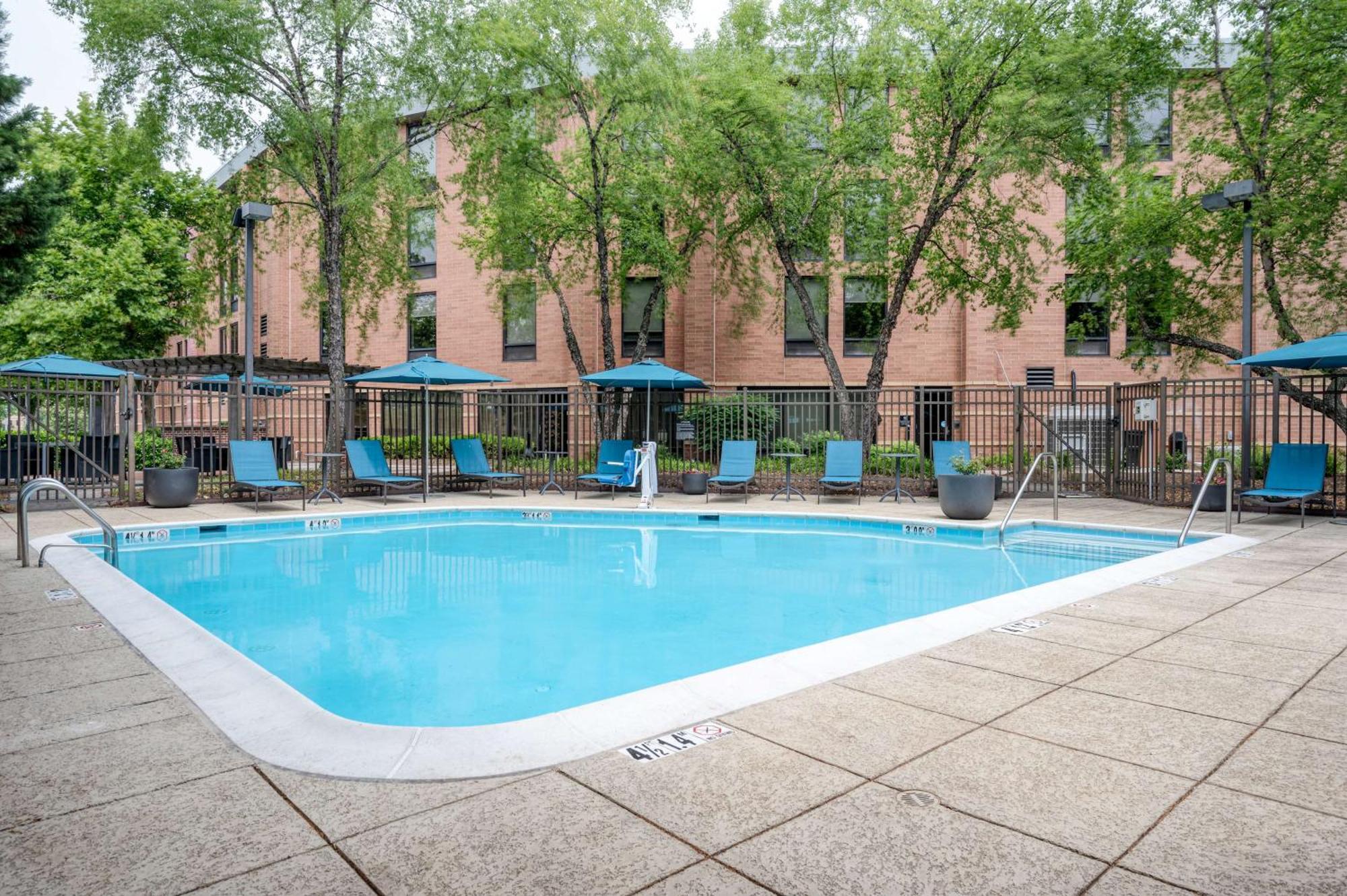 Hampton Inn Baltimore/White Marsh Exteriör bild